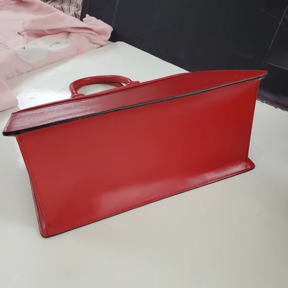 Louis Vuitton Red Epi Rivera Handbag - Picture 6 of 12